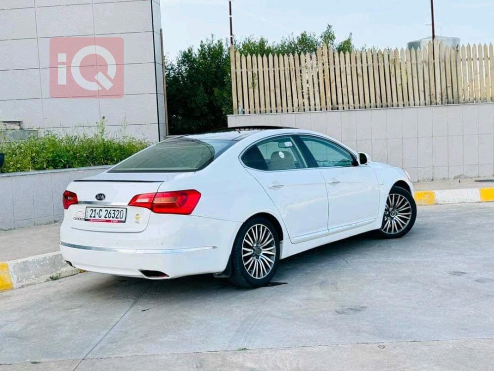 كيا كادينزا